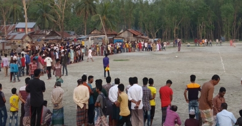 পাথরঘাটায় ফুটবল টুর্নামেন্টের ফাইনাল খেলা অনুষ্ঠিত