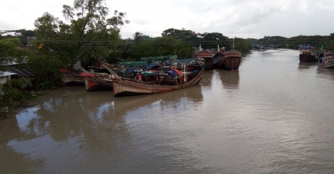 <small>৬৫ দিনের অবরোধ</small>ভাতের মাড় খেয়ে ইফতার, পান্তা খেয়ে রোজা