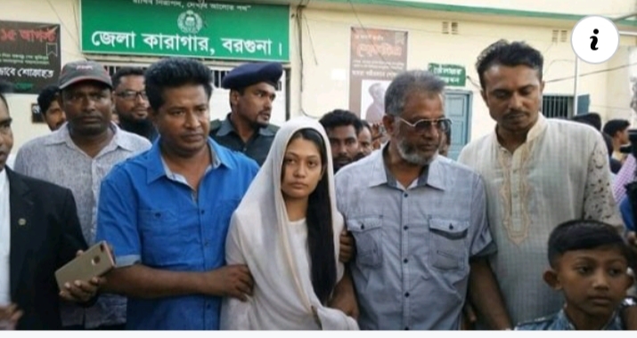 দীর্ঘদিন পর ফের আদালতের কাঠগড়ায় মিন্নি