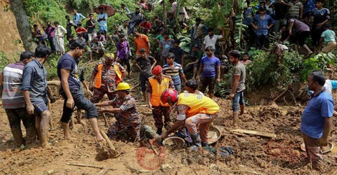 রাঙ্গামাটিতে পাহাড় ধসে ১০ জনের মৃত্যু