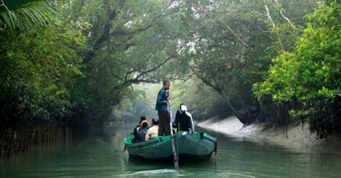 সুন্দরবনে ‘রেড অ্যালার্ট’ জারি