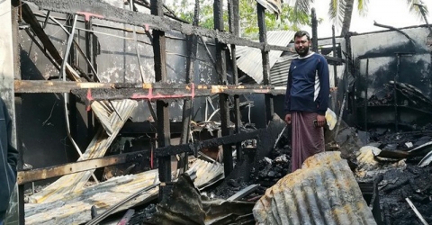 আমতলীতে অগ্নিকান্ডে ৫ টি দোকান পুরে ছাই; কোটি টাকার ক্ষতি